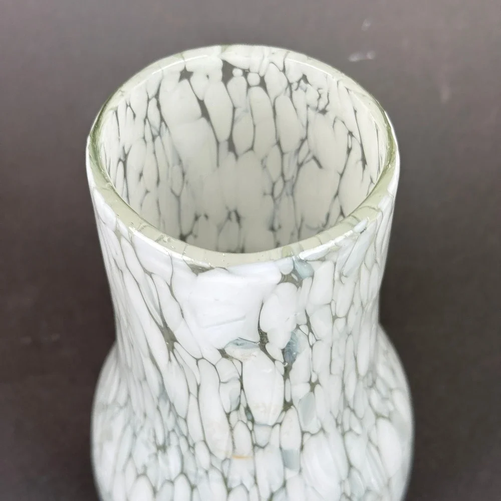 Art Glass Vase White speckled beans Mottled Hand Blown 8